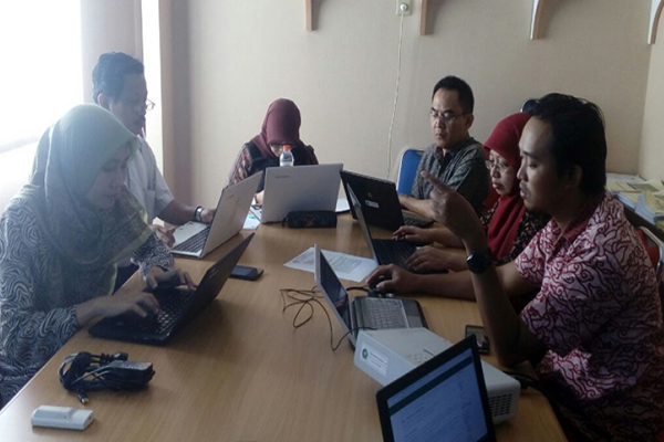 Belajar e-Journal pada BLA Semarang