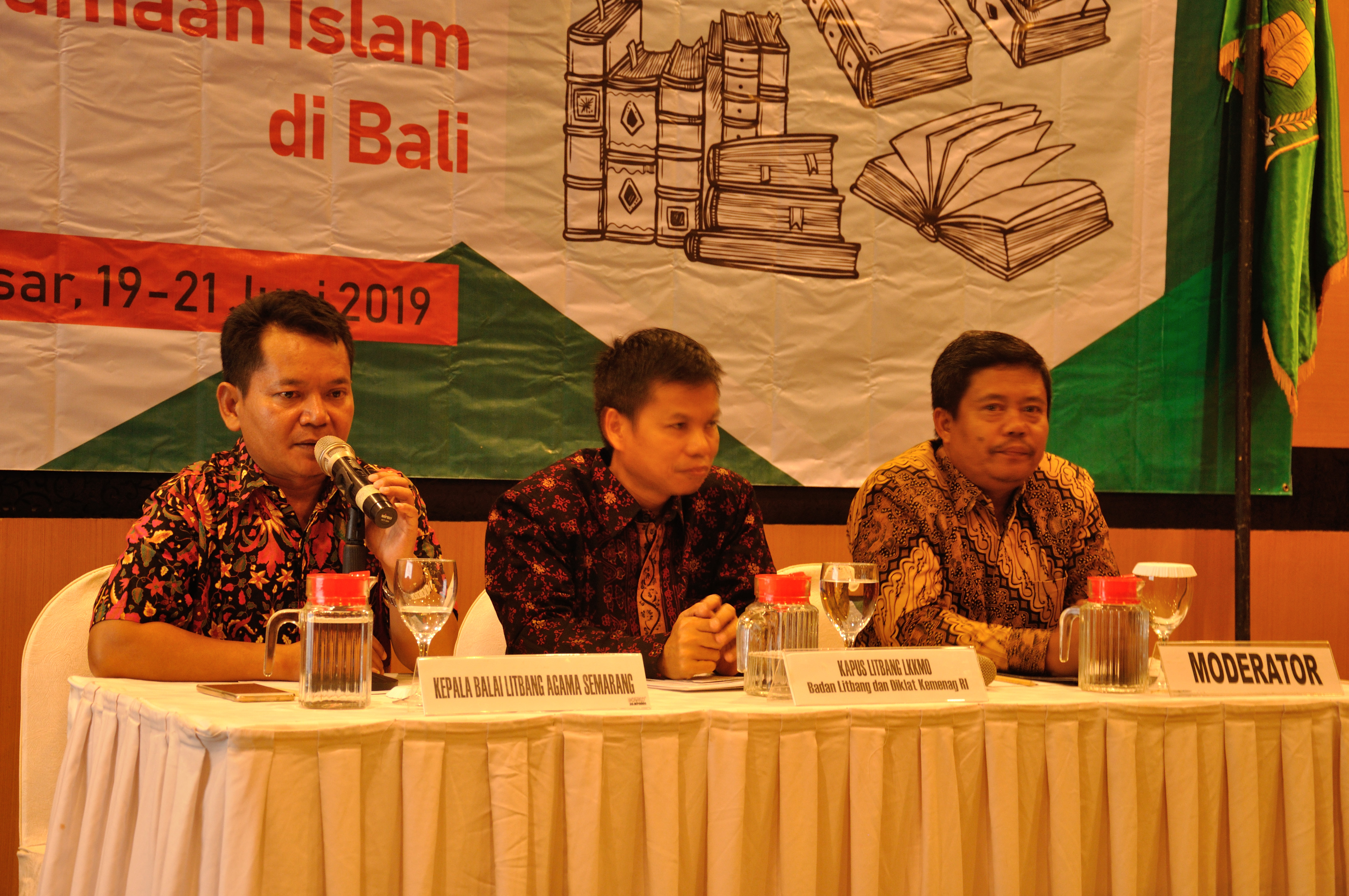 Pembukaan Seminar “Inventarisasi dan Digitalisasi Naskah Keagamaan Islam di Bali”
